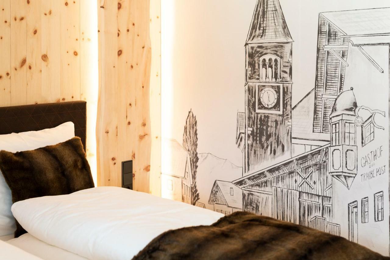 Aktiv- Und Wellnesshotel Traube- Post Curon Venosta Buitenkant foto