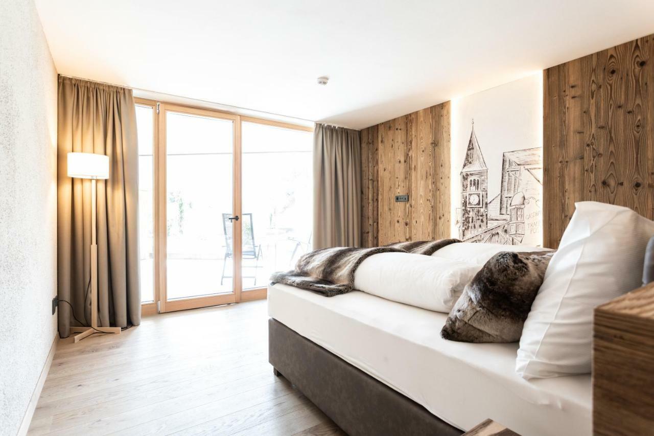 Aktiv- Und Wellnesshotel Traube- Post Curon Venosta Buitenkant foto